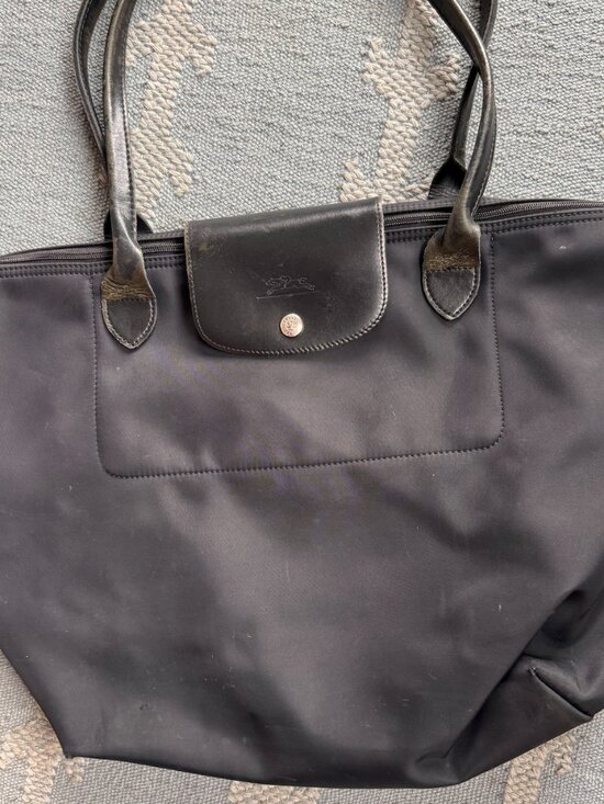 Longchamp Handbags - Longchamp Black Le Pliage M Tote bag